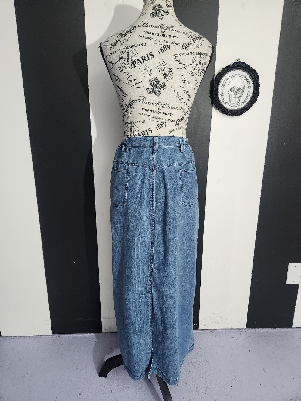 Classic Light Blue Denim Maxi Skirt - Picture 5 of 7